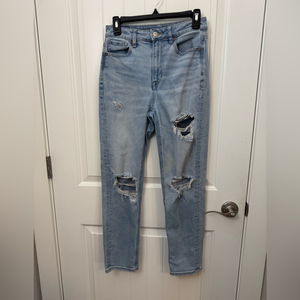 Women's Blue Jeans American eagle stretch mom jeans size 2 regular